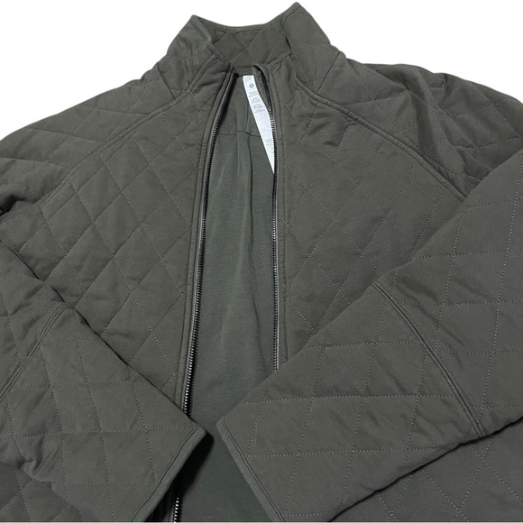 Lululemon Quilted Calm Jacket - Picture 7 of 8